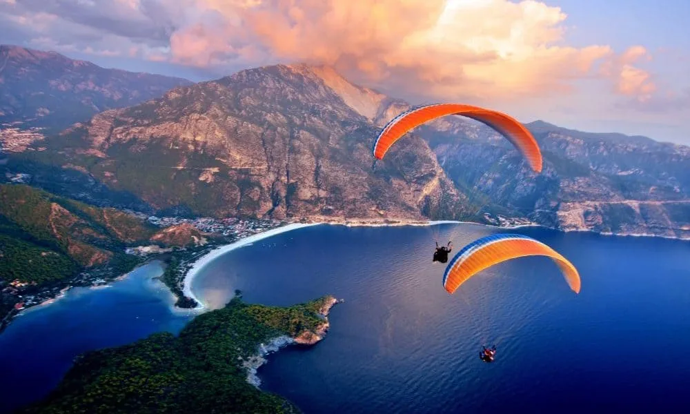 Ölüdeniz Yamaç Paraşütü
